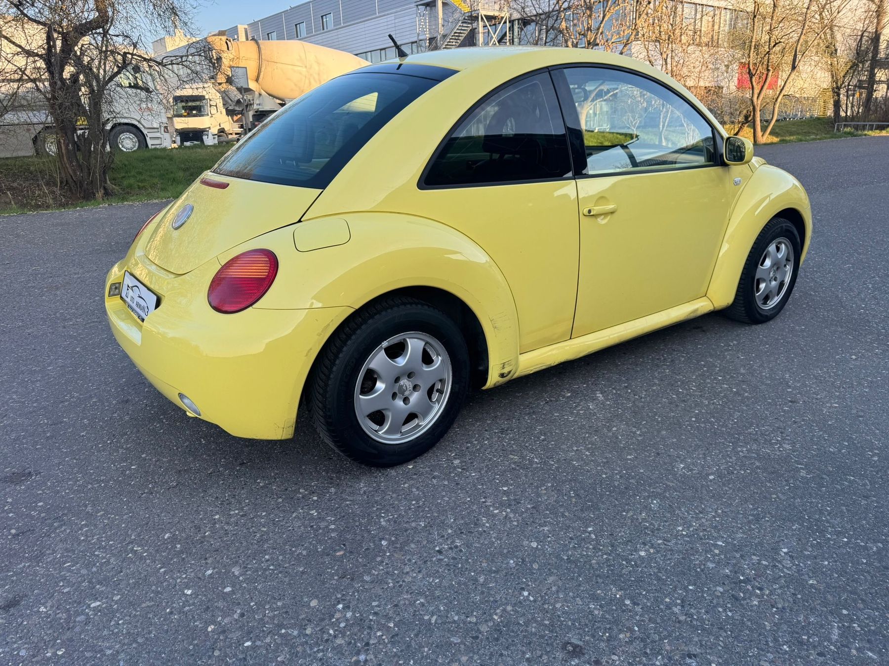 VW Automobili: VW Beetle 1.8T – Usato da Rümlang venduto da garmian 4