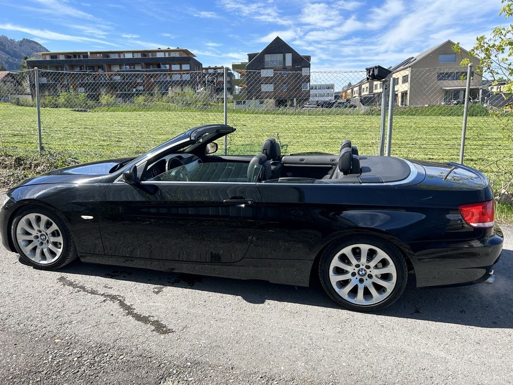 BMW 325i Cabrio E93