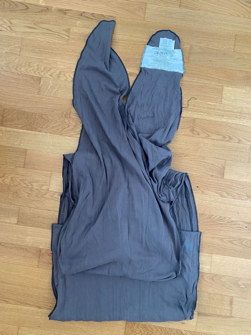 Moby Wrap Bauch- & Rückentragen: Moby Wrap Tragetuch braun – Gebraucht aus Seuzach von Eve87