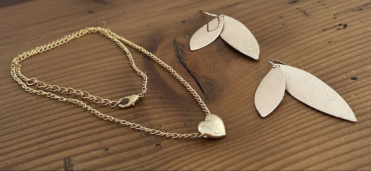 Altri gioielli: Ohrschmuck und Halskettchen – Usato da Otelfingen venduto da Jupi07 6