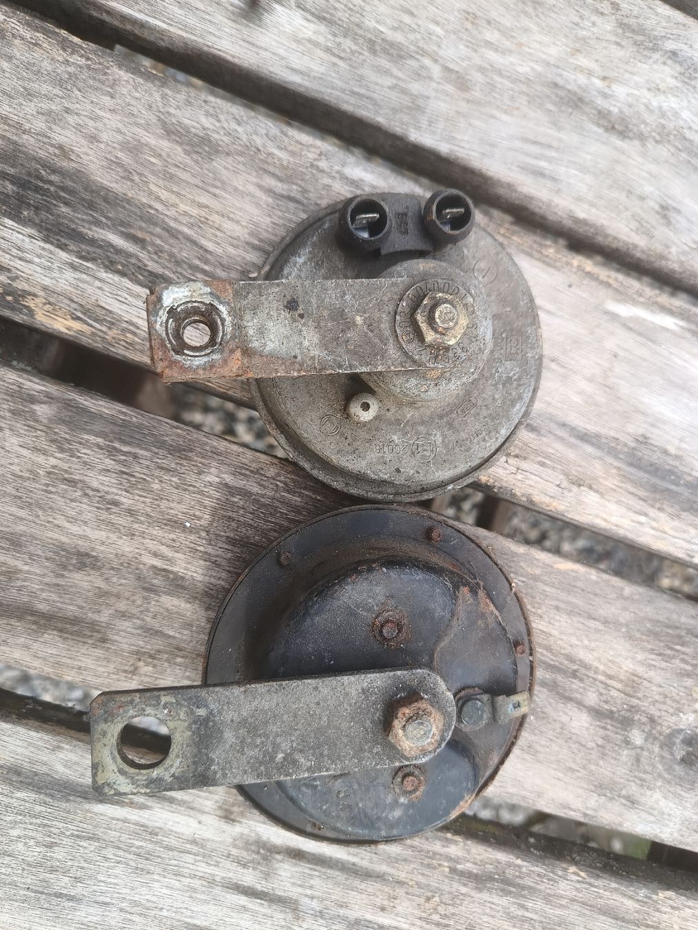 Citroën Accessori per altri veicoli: Horn Hube Oldtimer Citroen – Usato da Burgdorf venduto da Bxblau 1