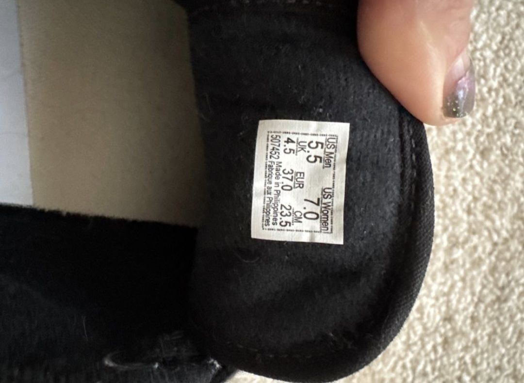 Vans Damenschuhe: Vans Rainbow/Pride 37 – Gebraucht aus Schliern b. Köniz von Piccola.3 3
