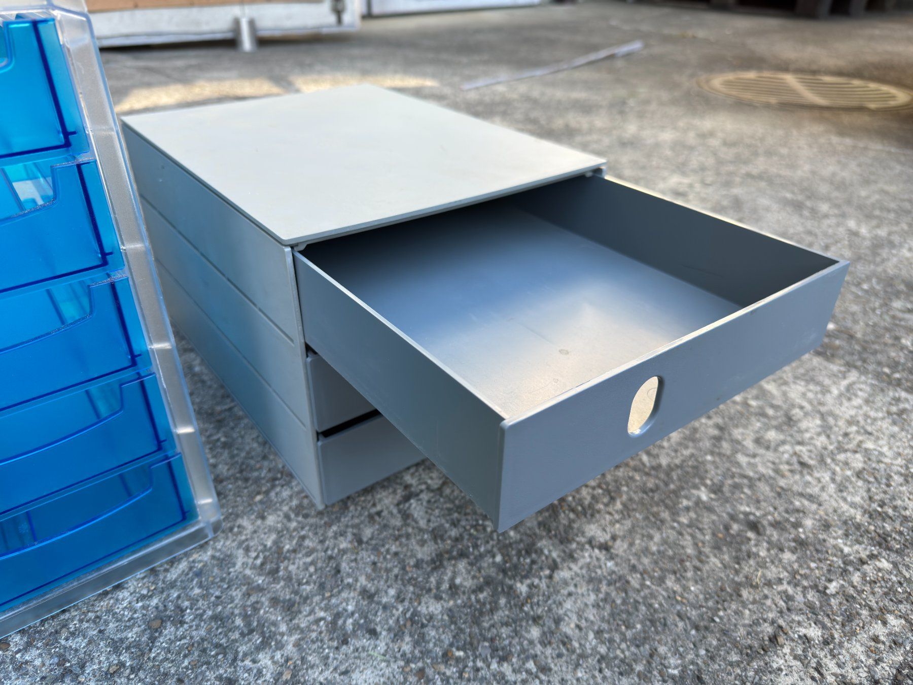 Sistemi di archiviazione: Schubladenboxen Diverse Büro Schubladen – Usato da Abtwil SG venduto da SHost 6