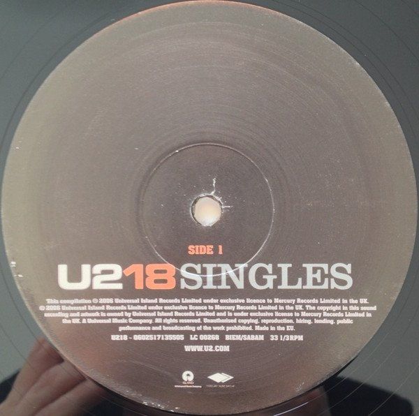 Dischi in vinile: U2 – U218 Singles – Nuovo e nell'imballaggio originale da Brittnau venduto da Zibu 4