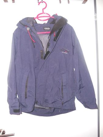 Neuw. Outdoorjacke mit Kapuze - marine - Gr. 152