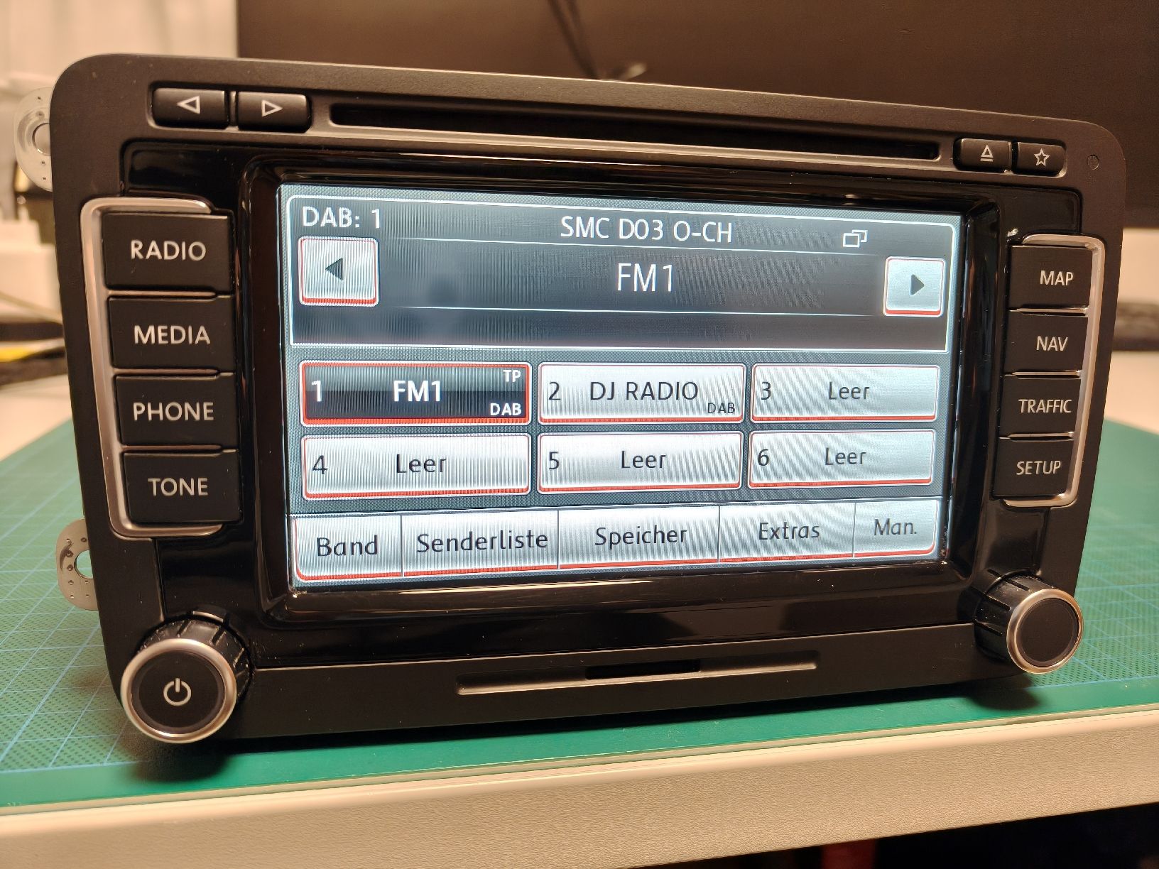 Navigationsgeräte: RNS 510 VW Navigation mit DAB+ – Gebraucht aus Niederuzwil von Byte0Bit1 3
