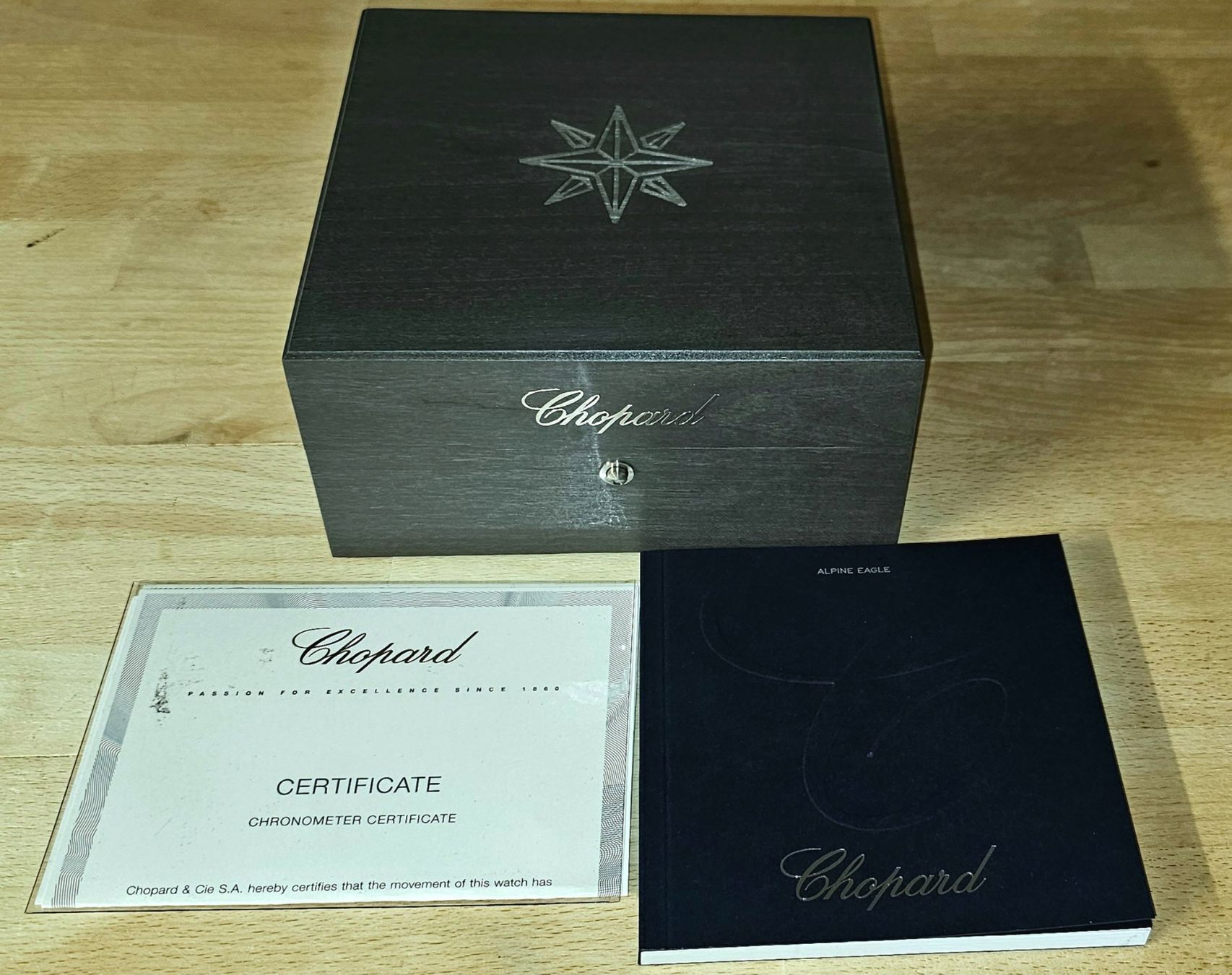 Chopard Orologi: Chopard Alpine Eagle XL Chrono, Lucent Steel, Full Set – Usato da Schliern b. Köniz venduto da Deiv77 6