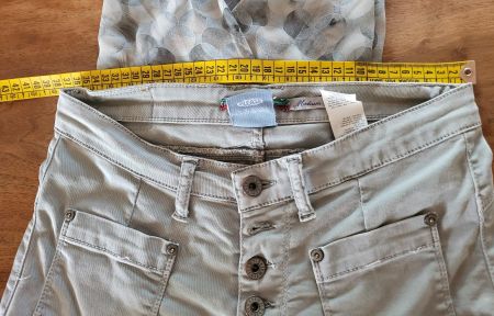 Jeans - Please - Grösse M Olivgrün
