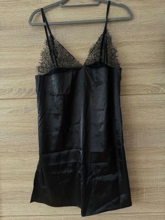 Nuisette noire dentelle