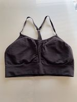Brassière de sport H&M sans couture ajourée, taille M, neuve