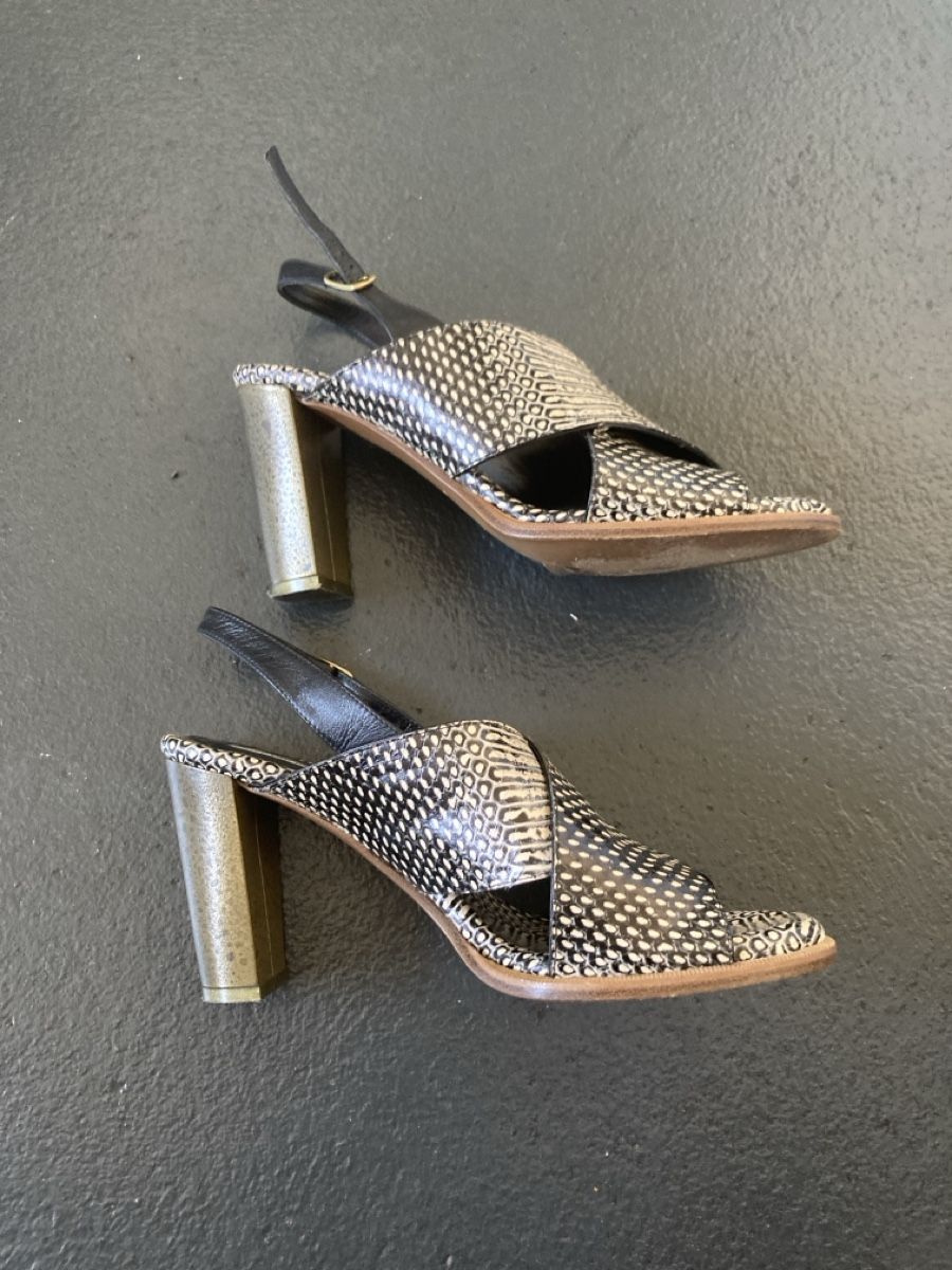 Dries Van Noten Damenschuhe: Slingpumps Leder Dries van Noten Grösse 40 – Gebraucht aus Frenkendorf von Bleandro 2
