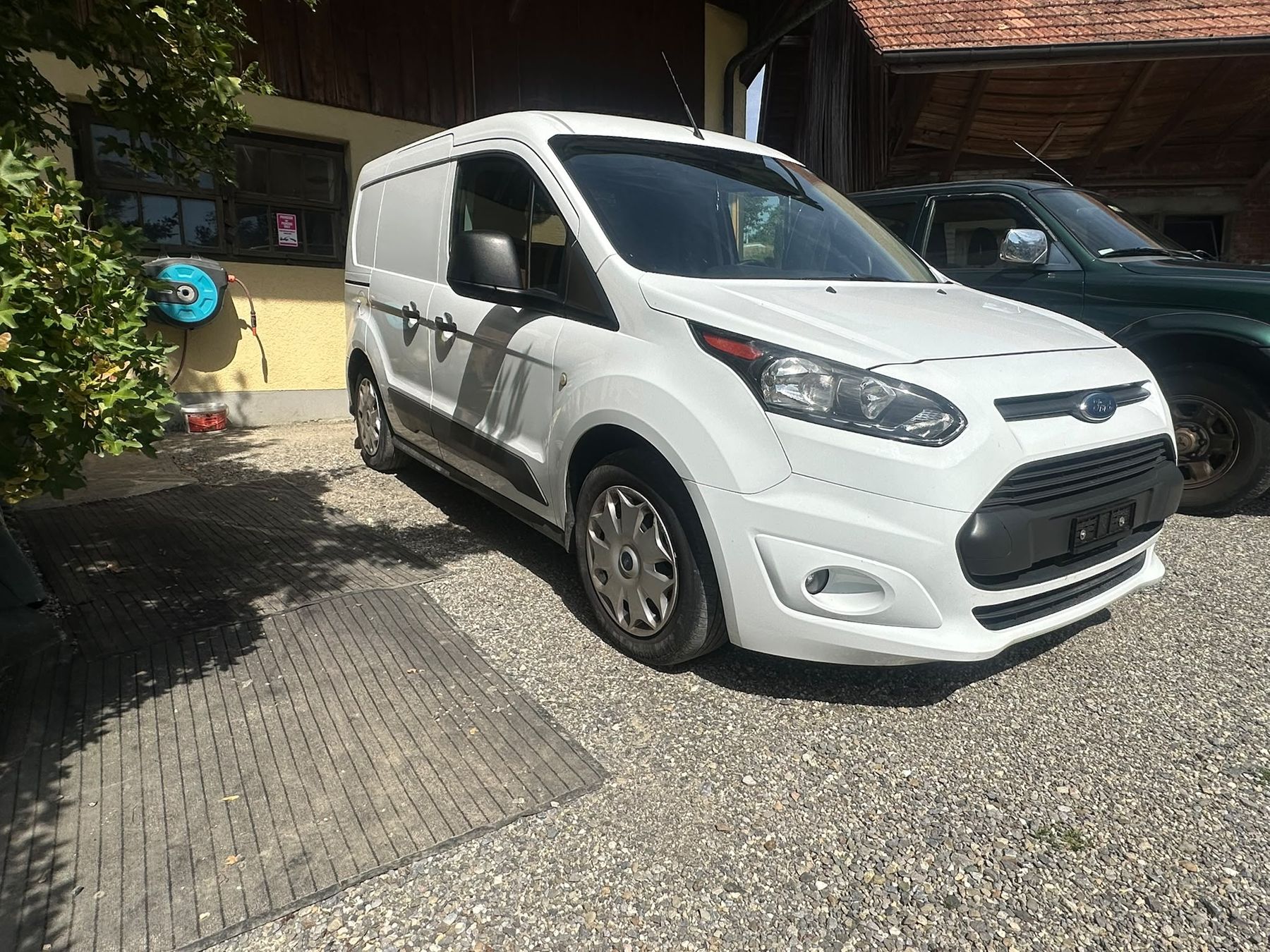Ford Veicoli commerciali: Ford Transit Connect 1.5tdci – Usato da Boswil venduto da PhilOsoph9393 1