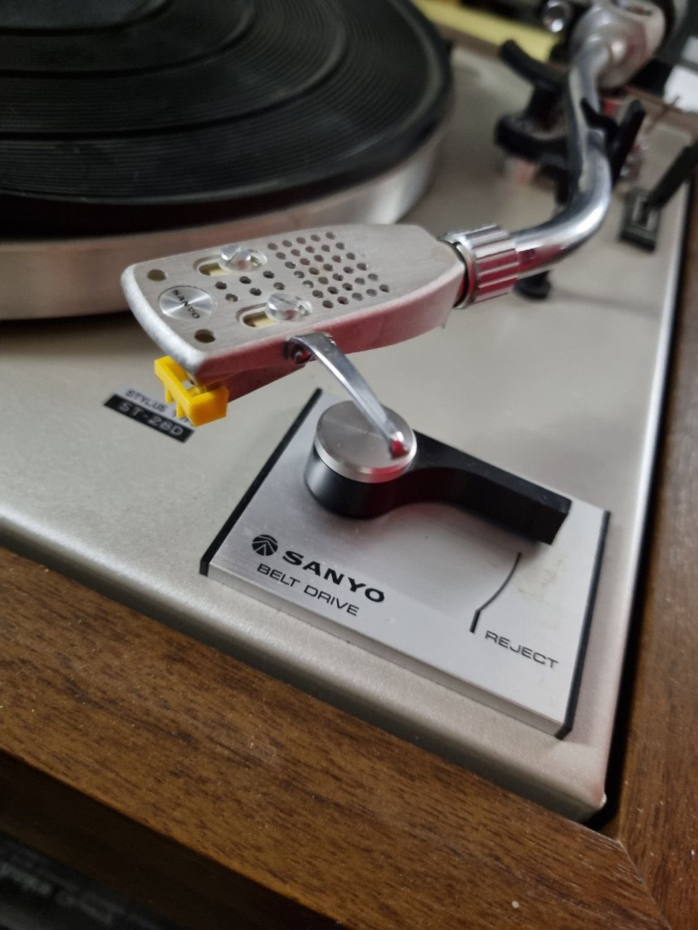 Sanyo Tourne-disques: Sanyo SD28D – D'occasion à Ostermundigen par vintage60 1