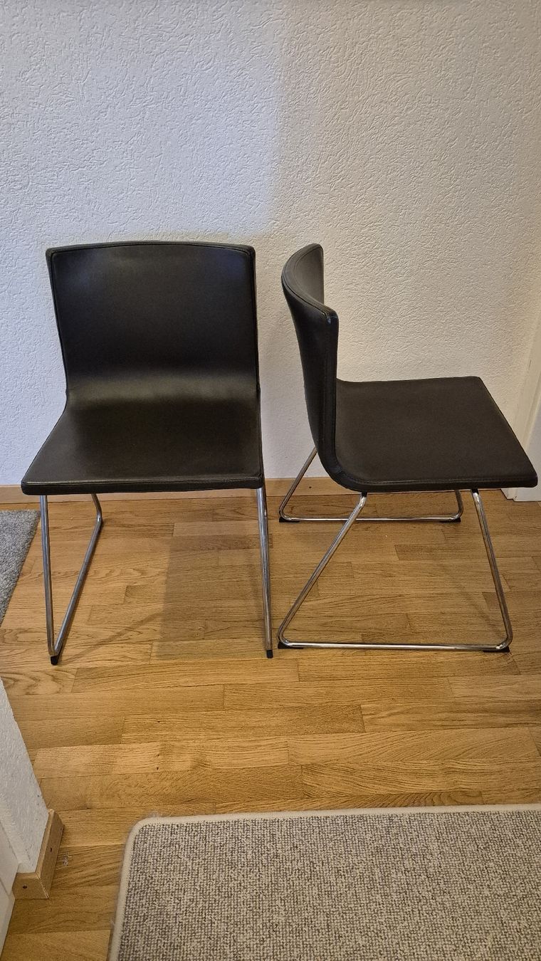 Ikea Chaises: IKEA BERNHARD fauteuils en cuir – D'occasion à Prangins par Dronning 3
