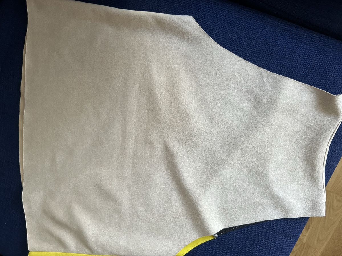 Top: Summer top black/yellow/beige in soft fabric – Nuovo (secondo la descrizione) da Biel/Bienne venduto da zit_v5yc 2