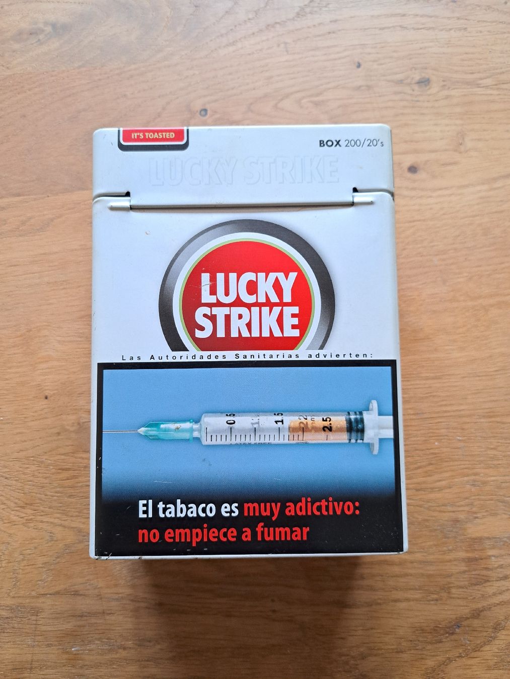 Altro in Decorazioni & Accessori: Lucky Strike Blechdose Zigarettenbox  – Usato da Pratteln venduto da mab_f2fz 2