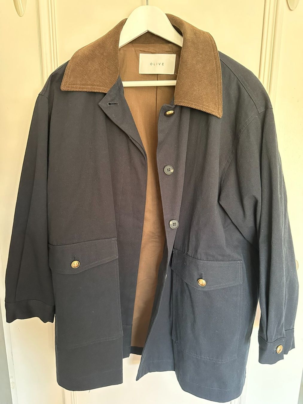 Vestes: Angesagte Barn Jacket in navy von OLIVE – Neuf (Voir description) à Oberembrach par Well_Curated