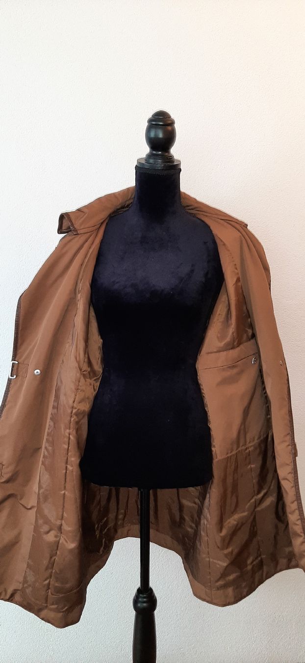 Bogner Cappotti: Bogner Mantel, Grösse 40/42 – Usato da Uster venduto da kgw78 2