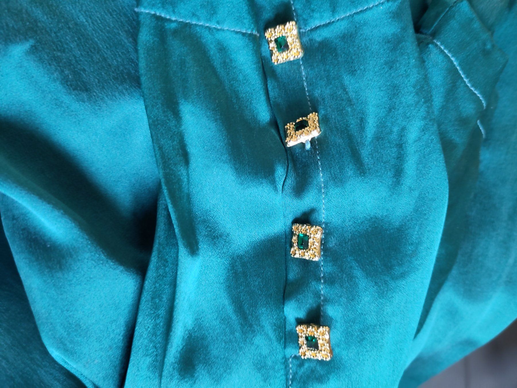 Robes: Kleid aus 100% Seide – D'occasion à Golino par noko09 3