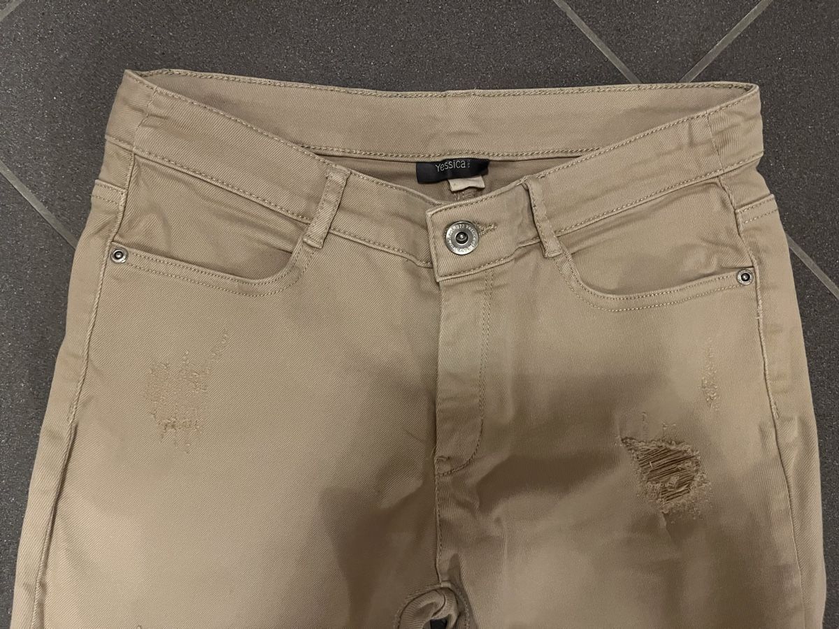 C&A Jeans: Jeans straight beige destroyed 38 neu – Nuovo (secondo la descrizione) da Birrwil venduto da vanyboo 1