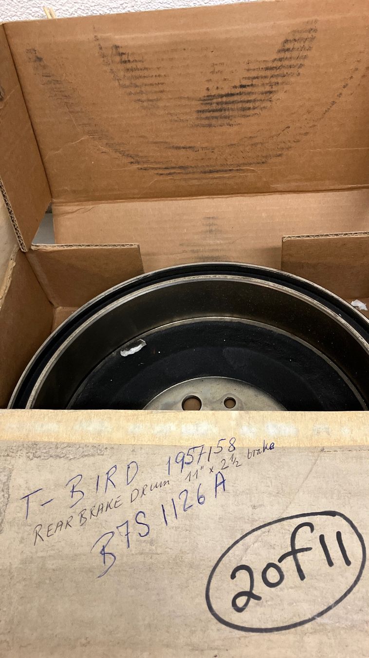 Ford Alle Autoersatzteile: Bremstrommeln Ford T-Bird – Gebraucht aus Thunstetten von BAAP 4