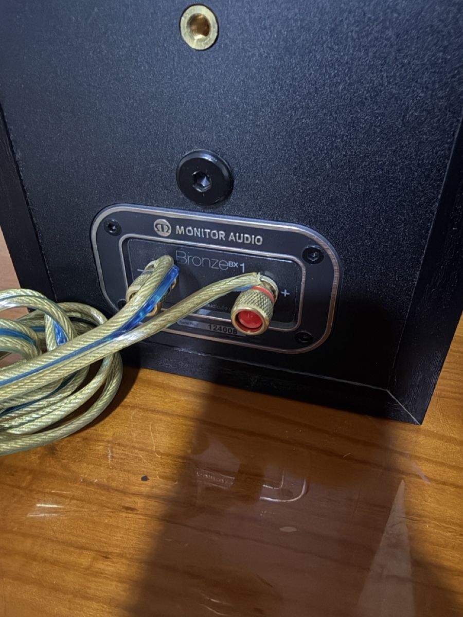 Monitor Audio Lautsprecher: Monitor Audio Bronze BX1 Regallautsprecher  – Gebraucht aus Zürich von semi16 6