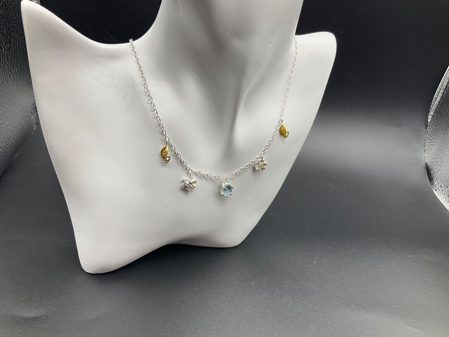 Catenine: (KOPIE) Silbercollier mit feinen Anhängern – Nuovo (secondo la descrizione) da luzern venduto da Alpendorf1