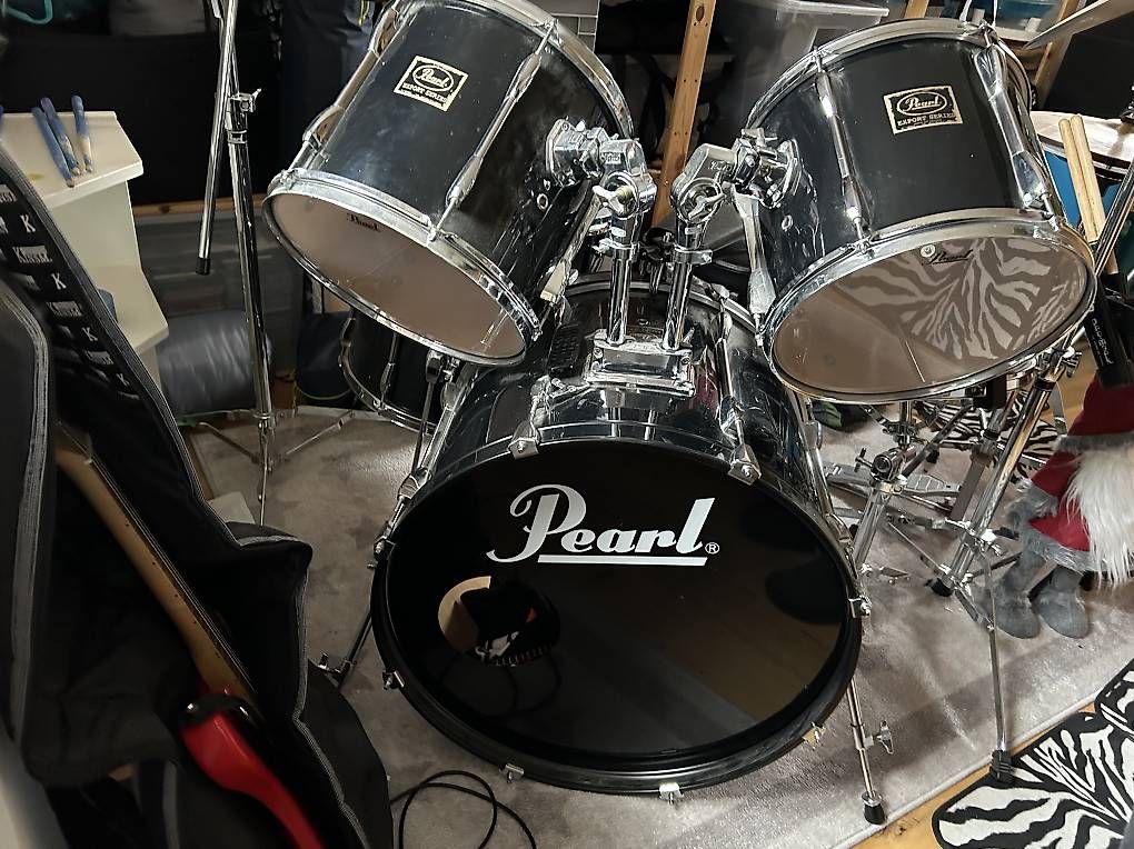 Musikinstrumente: Schlagzeug PEARL – Gebraucht aus Bäretswil von Harleydoc