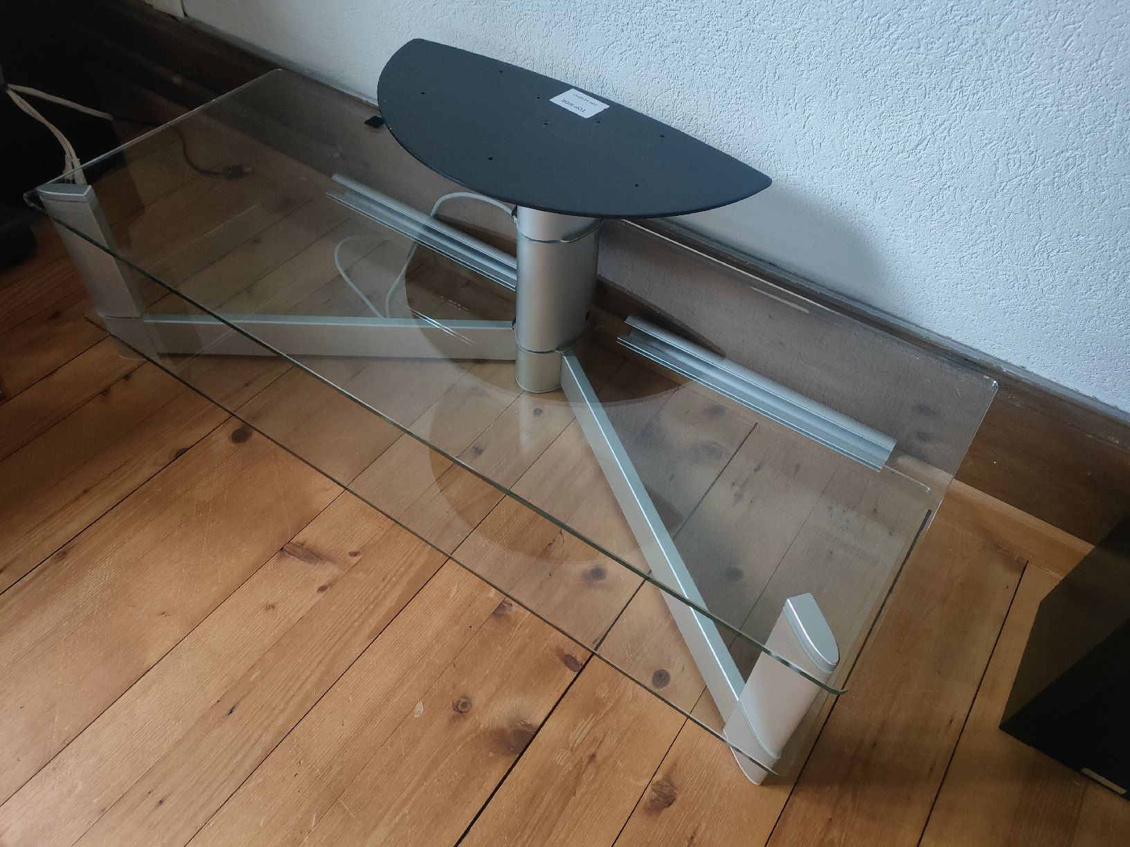 TV Möbel: TV Rack Glas Möbel Fernsehmöbel Sony – Gebraucht aus Liebefeld von ring136 1