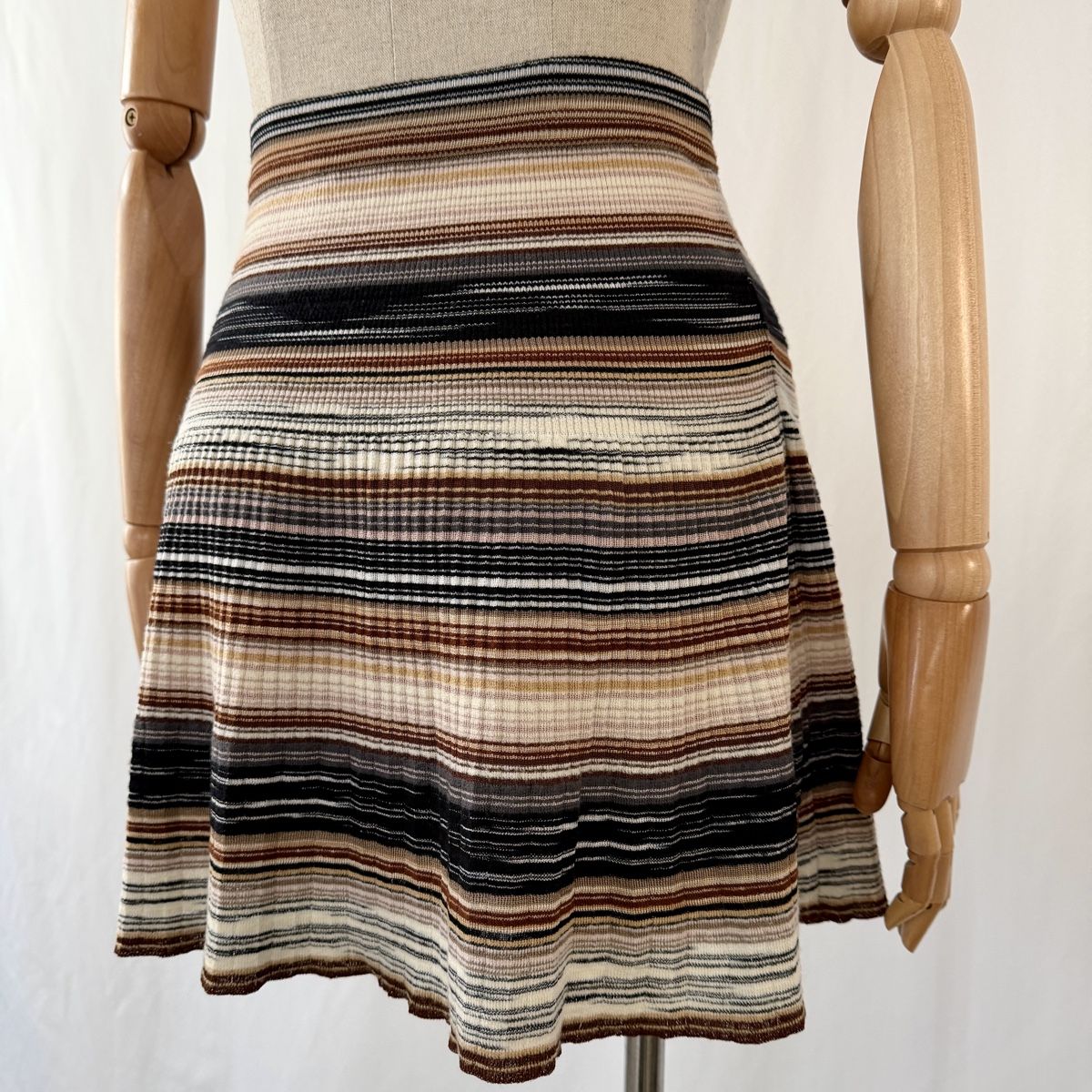 Missoni Gonne: MISSONI Wool Mini Skirt – Nuovo (secondo la descrizione) da Emmen venduto da Colette-Juliette 5