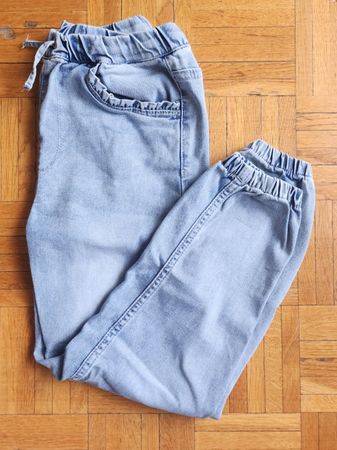 Pantalon Jogger denim en Jean H&M, Taille 128, Parfait État!