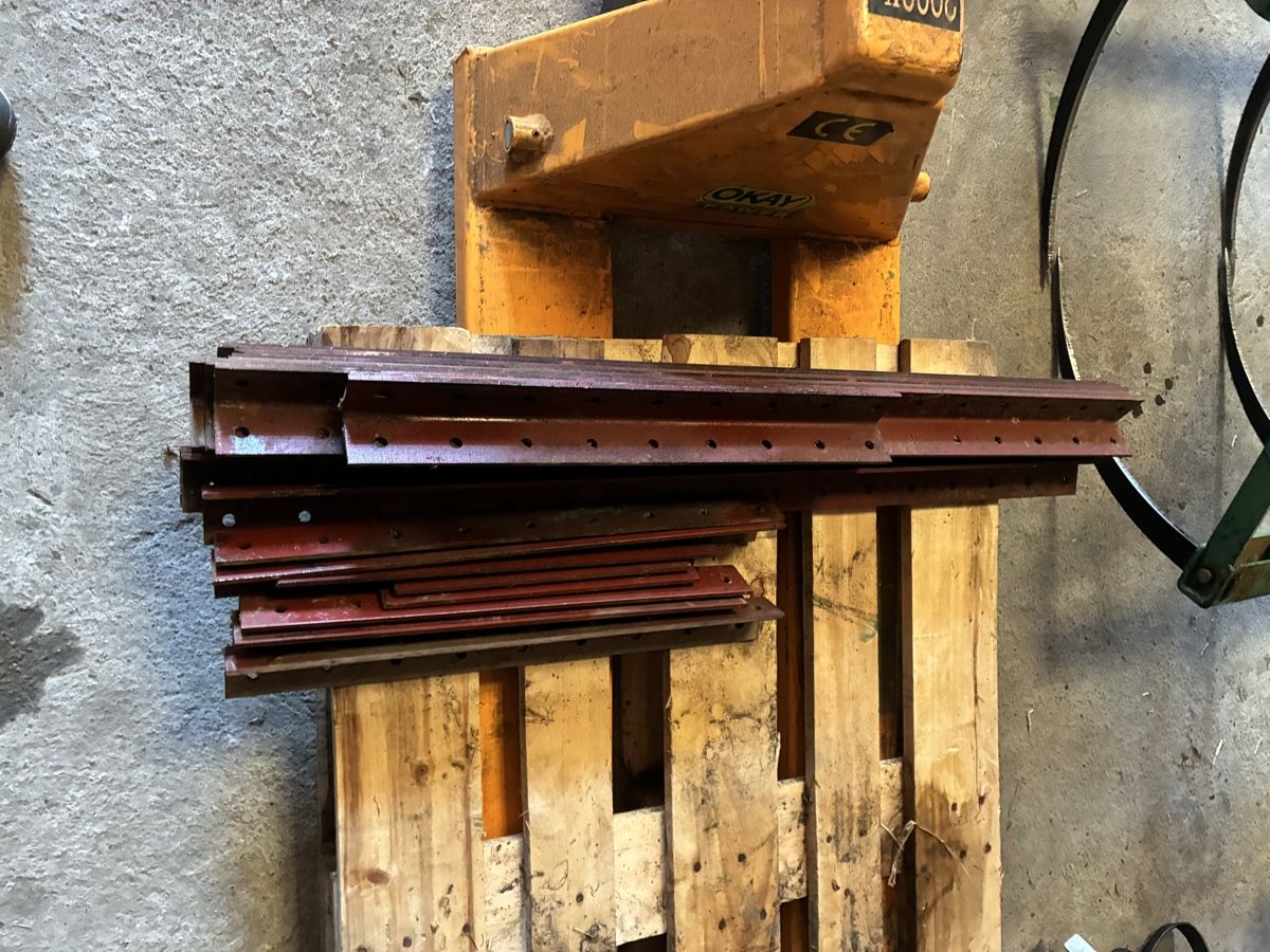 Tutte le macchine: Heuentnahmekran Zumstein – Usato da Herisau venduto da kobiza 6