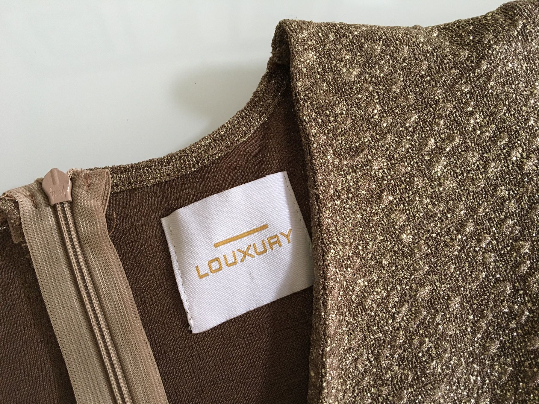 Vestiti: Abito da cocktail LOUXURY – color oro/champagne – Usato da Bellinzona venduto da Sveva-Style-Hunter 8