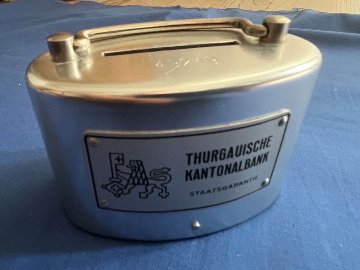 Tirelires: Sparkässeli der Thurgauer Kantonalbank – D'occasion à Romanshorn par Apfelschuss