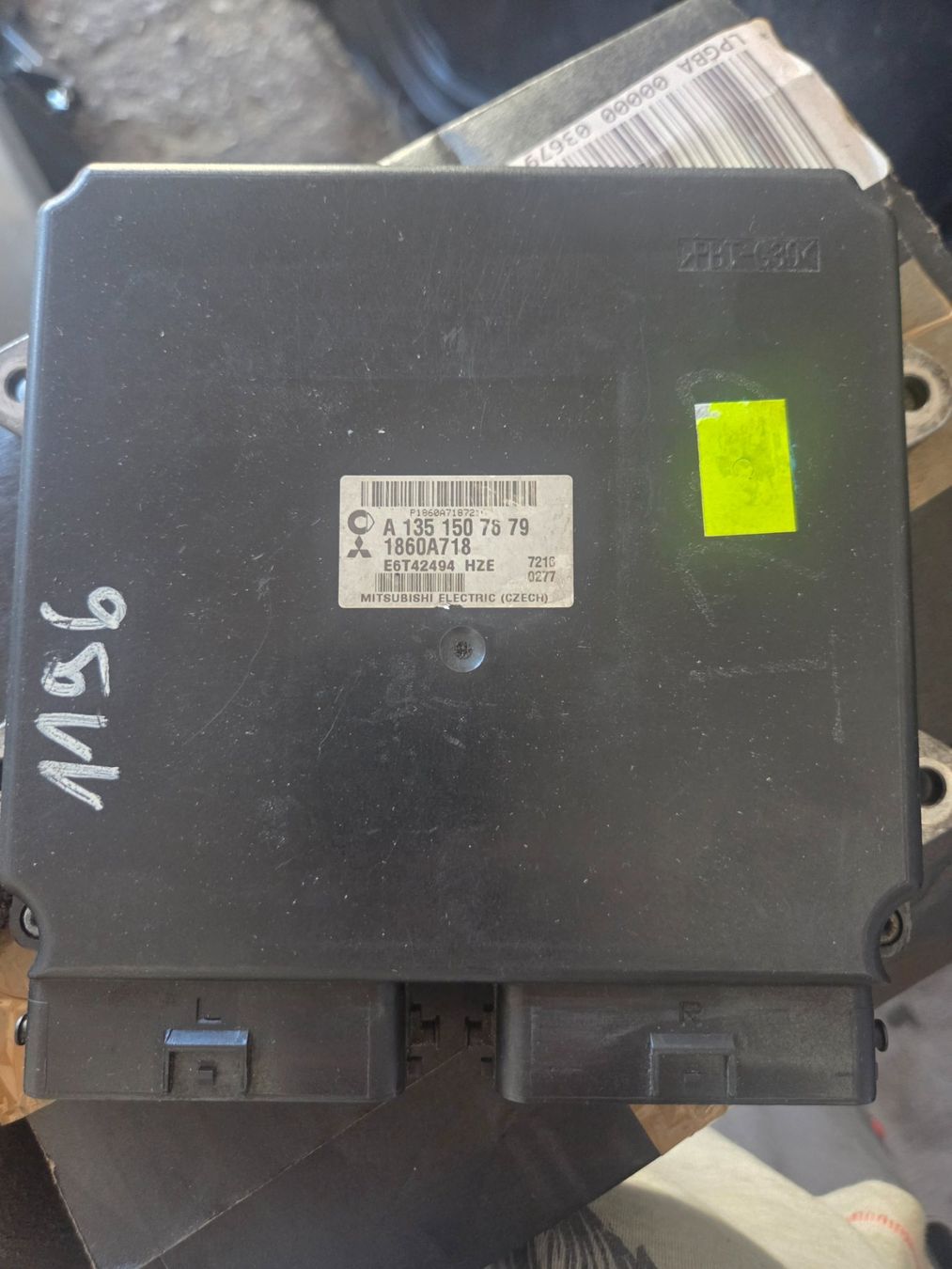 Tutti pezzi di ricambio auto: Module central Mitsubishi Smart – Usato da Yverdon-les-bains venduto da vwg_89