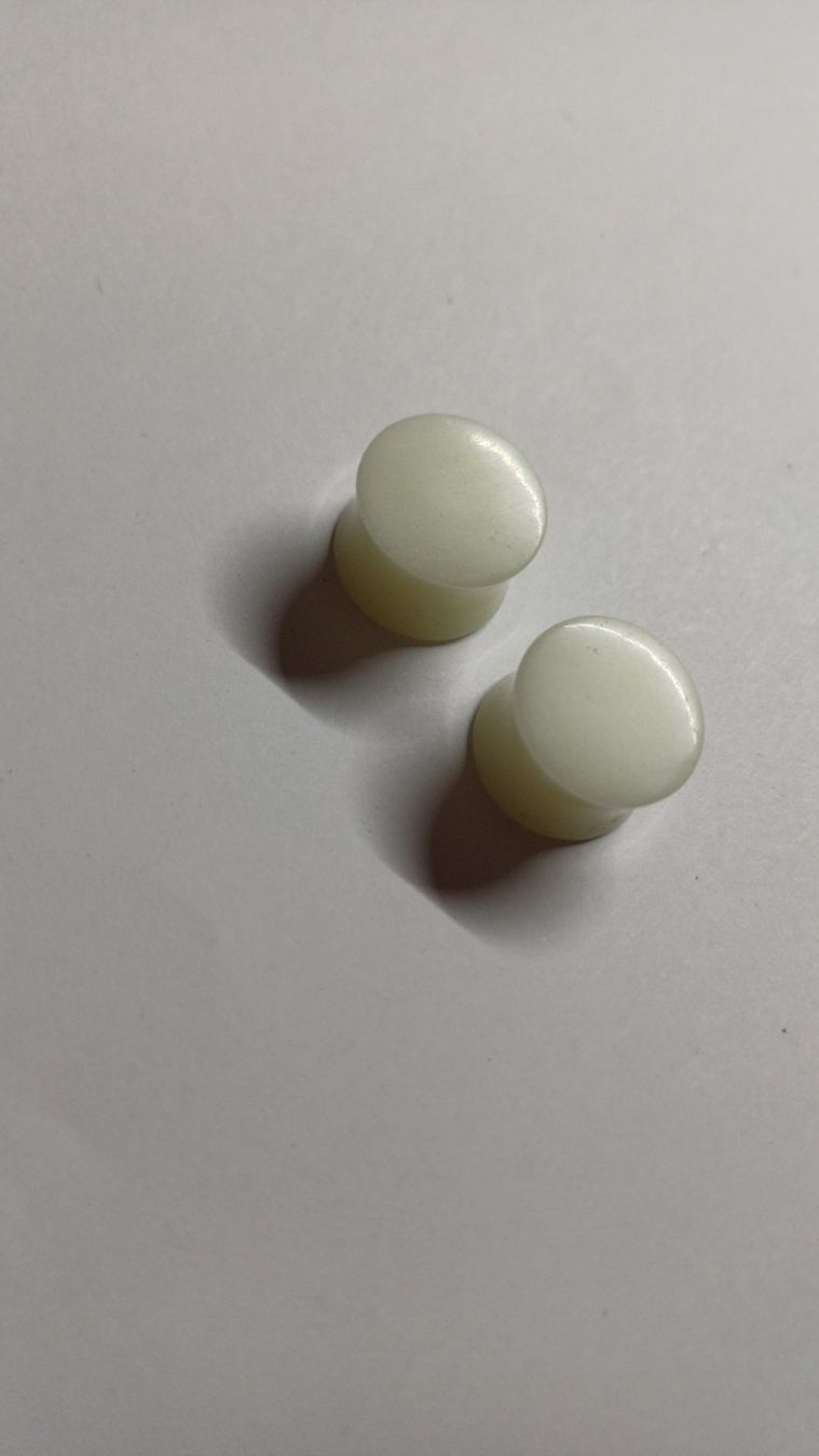 Orecchini pendenti & Orecchini a lobo: Ohr Plug Set diverse Materialien und Motive 14mm – Usato da Kriens venduto da Nikamii 6