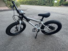 Early Rider Seeker 16 Hydraulische Bremse