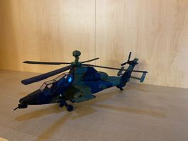 Spielzeug Kampfhelikopter