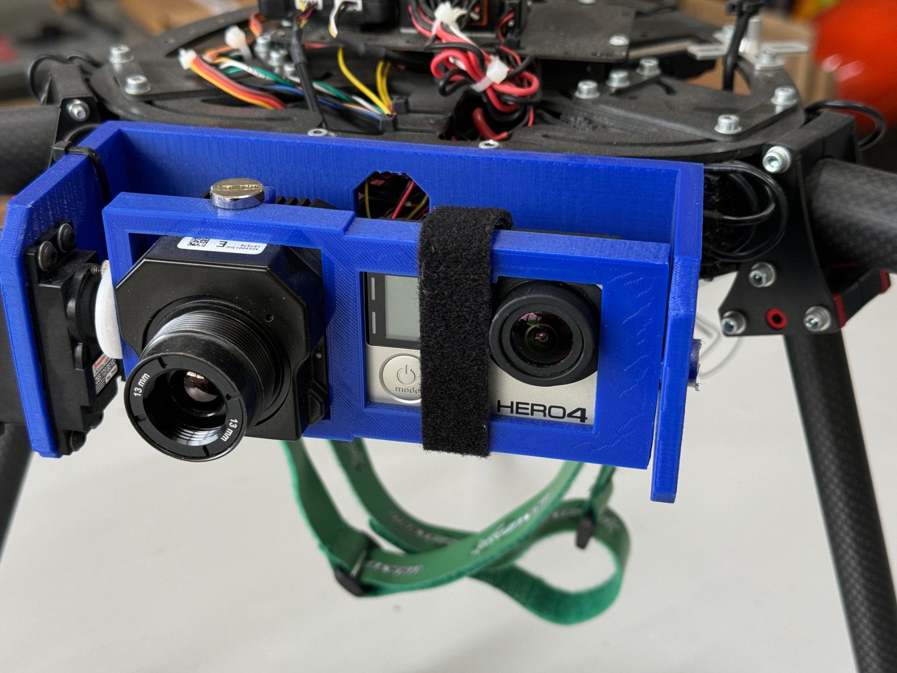Kit di modellismo & Modellini statici: Drohne Quadframe Y6 – Usato da S. Antonino venduto da OblivionAerial 1