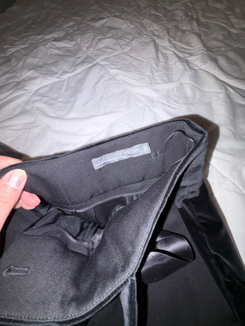 Alexander Mcqueen Pantaloni: Hose ALEXANDER MCQUEEN NEU – Nuovo (secondo la descrizione) da Zürich venduto da fab_lhd9 2