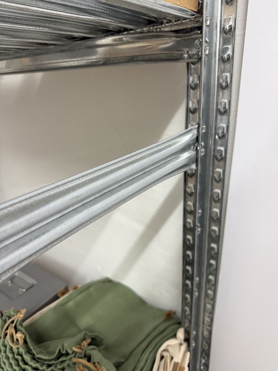 Scaffali: Regal System von Primus  – Usato da Zürich venduto da Mothai 1