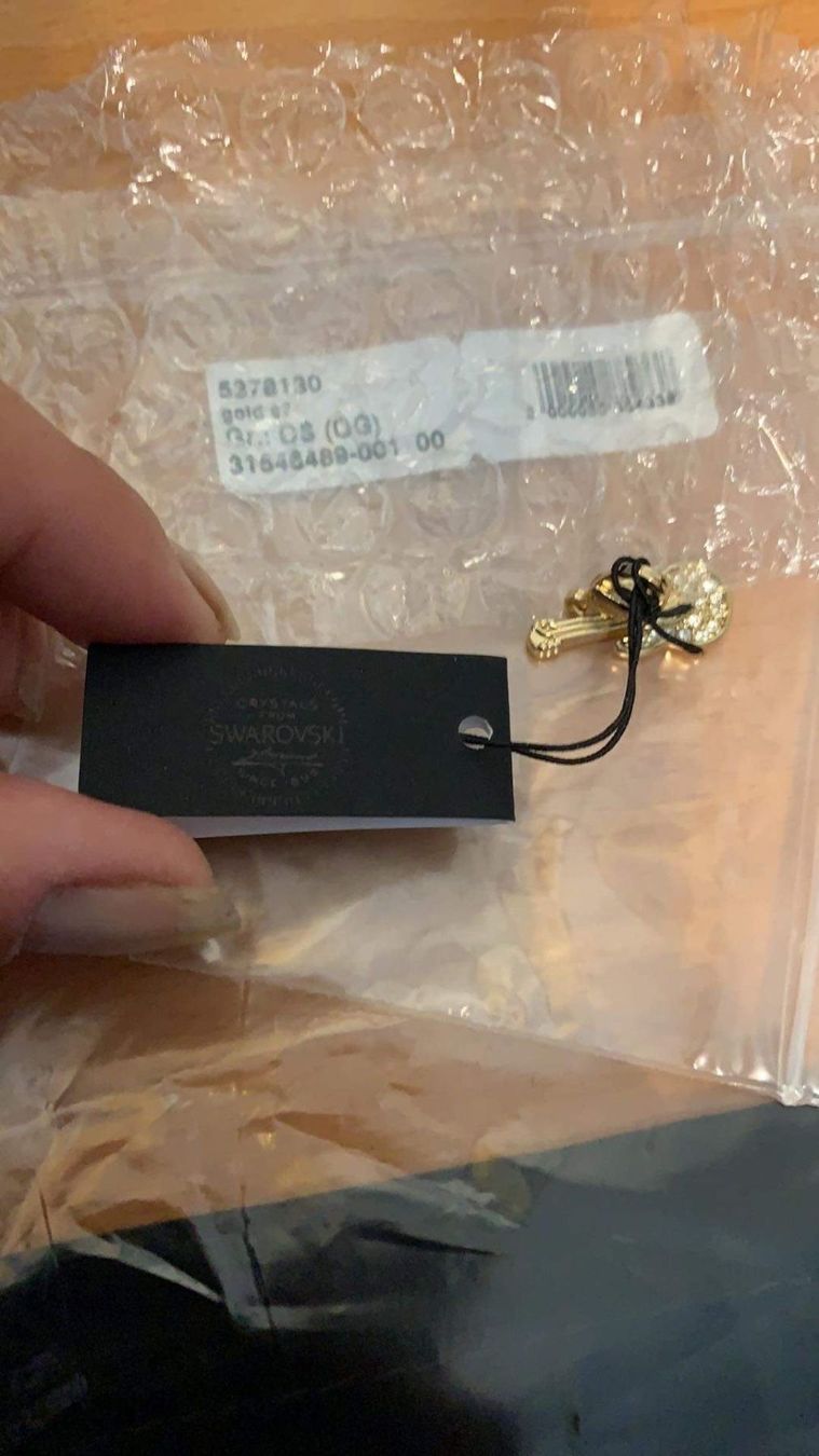 Swarovski Ciondoli: Karl lagerfeld pendentif neuf Swarovski – Nuovo e nell'imballaggio originale da Petit-Lancy venduto da Roubs37 2