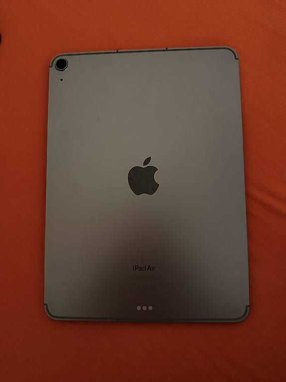 Tablet PC: Apple iPad Air 11 M2 (2024) – Usato da S. Pietro venduto da sam_nf9t 3