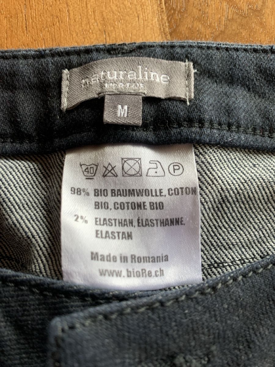 Naturaline Jeans: Schwarze Jeans Gr M, Naturaline – Gebraucht aus Meilen von Flockenwirbel 2