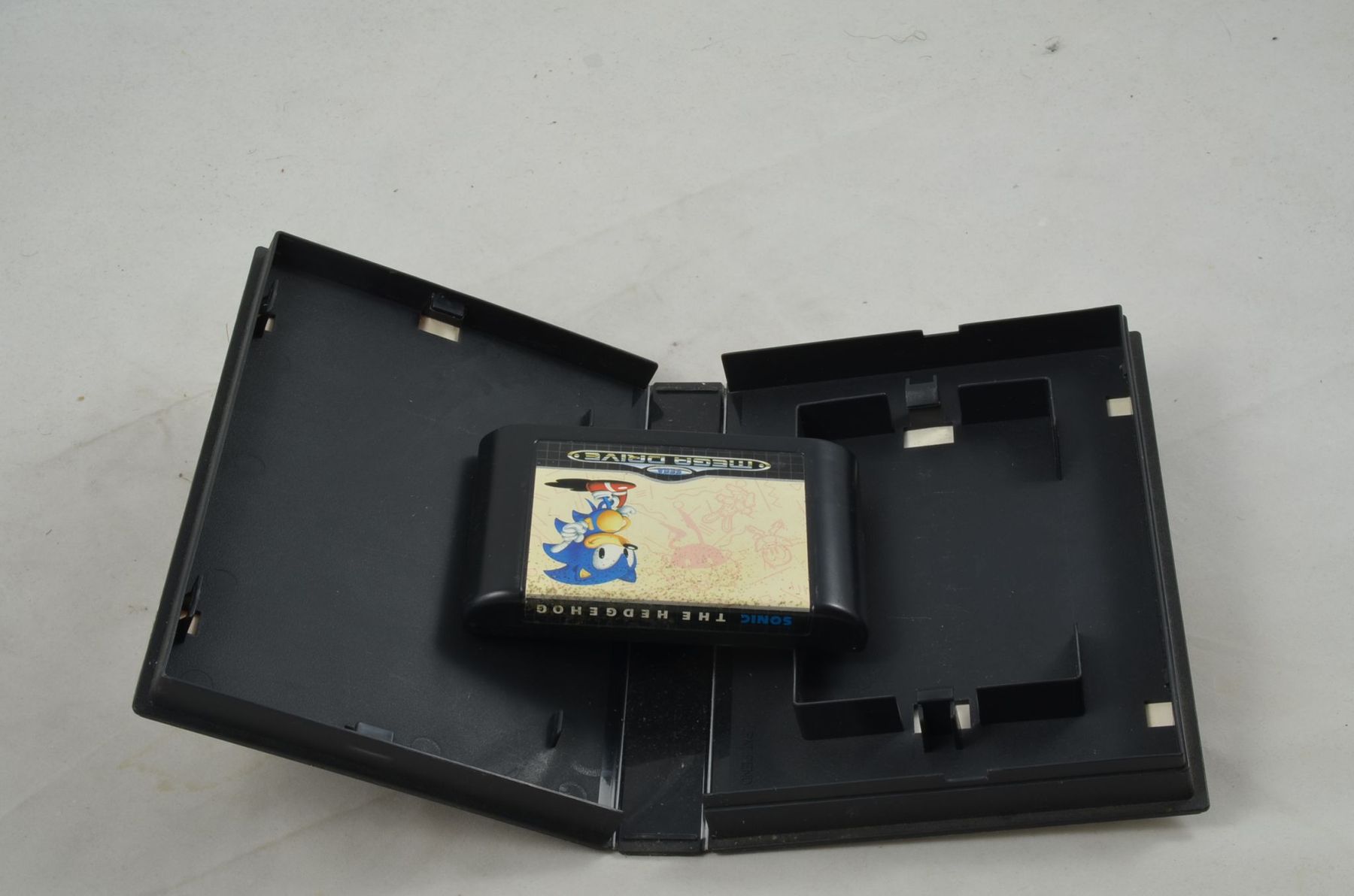 Giochi: Sonic the Hedgehog Sega Mega Drive Spiel – Usato da Buchs AG venduto da SellAndBuyX 8