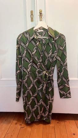 Mango Wickelkleid Grösse M