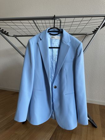 Hellblauer Damenblazer