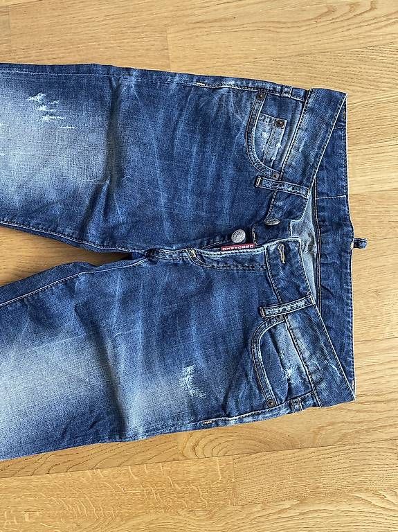 Dsquared2 Jeans: Originale Dsquared Jeans – Nuovo (secondo la descrizione) da Zürich venduto da Fra_maj 1