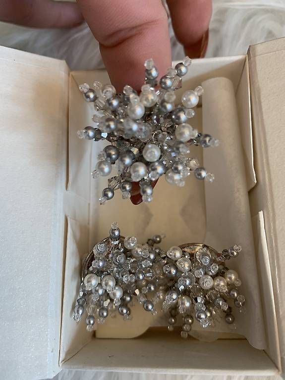 Swarovski Altri gioielli: Swarovski Set EINZELSTÜCK Ring und Ohrringe NEU – Nuovo e nell'imballaggio originale da Rothrist venduto da Oddymanliane 1