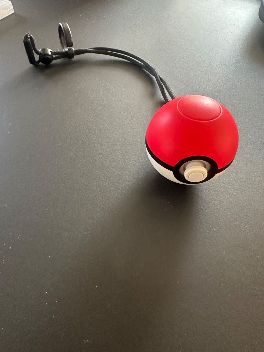 Nintendo Giochi: Lot 5 jeux Nintendo Switch avec accessoires complets – Usato da Autigny venduto da eli_2gcv 7